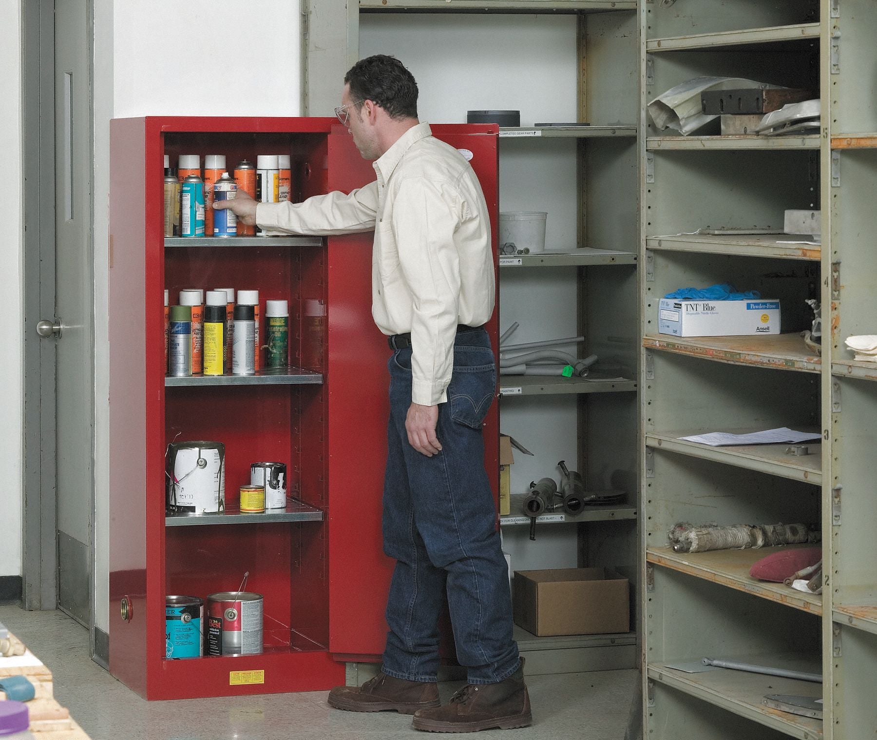 Flammable Cabinet 22 gal Red