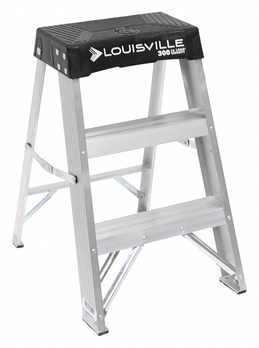 Step Stool 24 In H 300 lb Aluminum