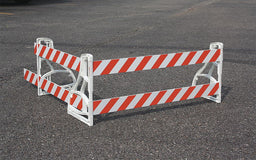 Barricade Orange/White 72 x 16 x 36 In