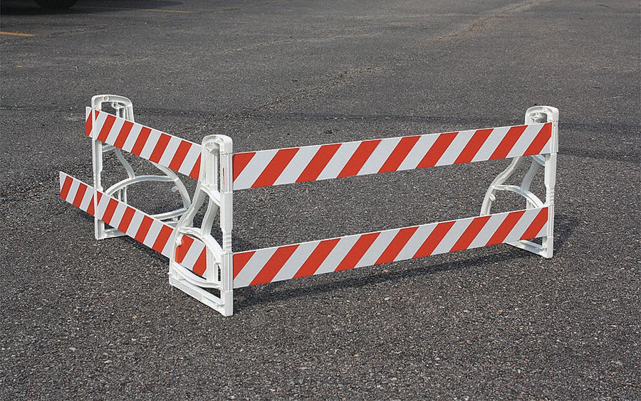 Barricade Orange/White 72 x 16 x 36 In