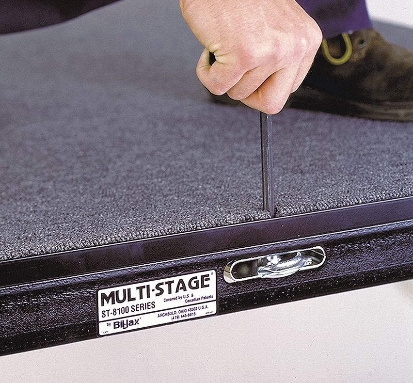 Carpeted Port. Stage Package 40 x 40 Ft.