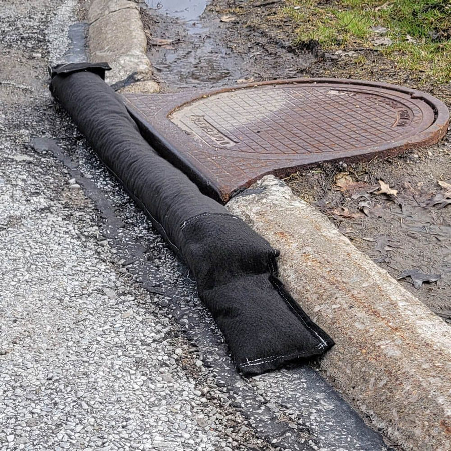 Curb Style Inlet Guard 500 gpm Black