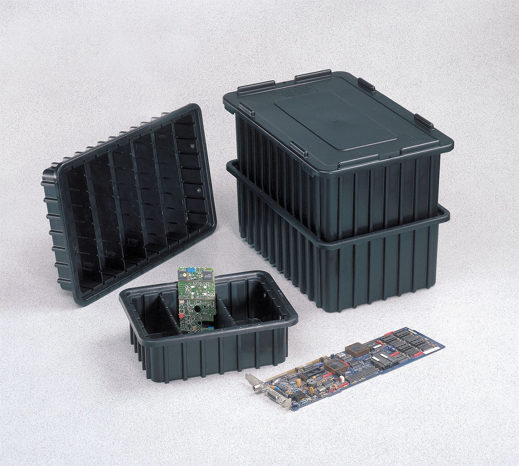 Divider Black Polyethylene 7 7/16 in